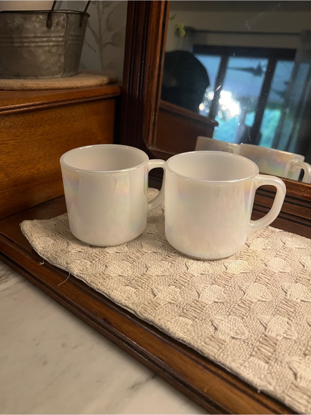 VINTAGE Mid-Century Modern 70's Federal Glass Moon Glow‎ Milk Glass Opal Mug Set